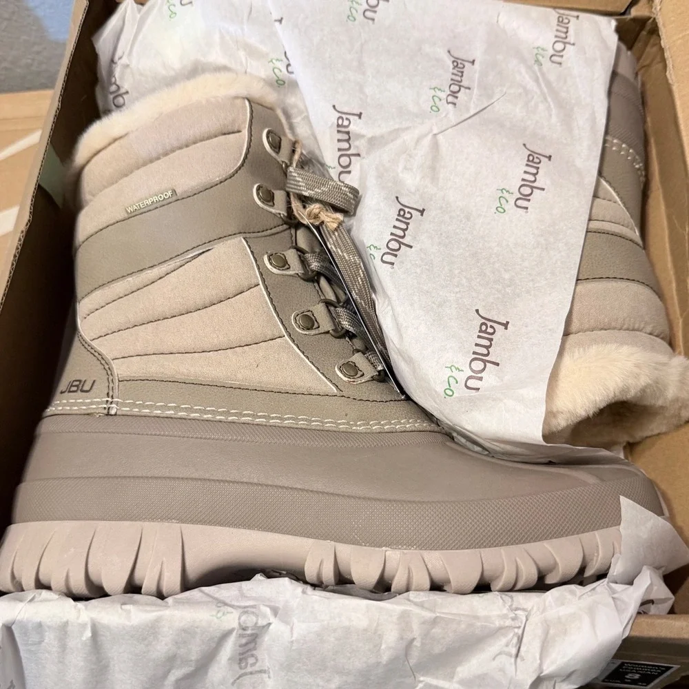 JBU Casey Waterproof Winter Boot Taupe Faux Fur Lace Up B3CSY54 Womens 8 NEW